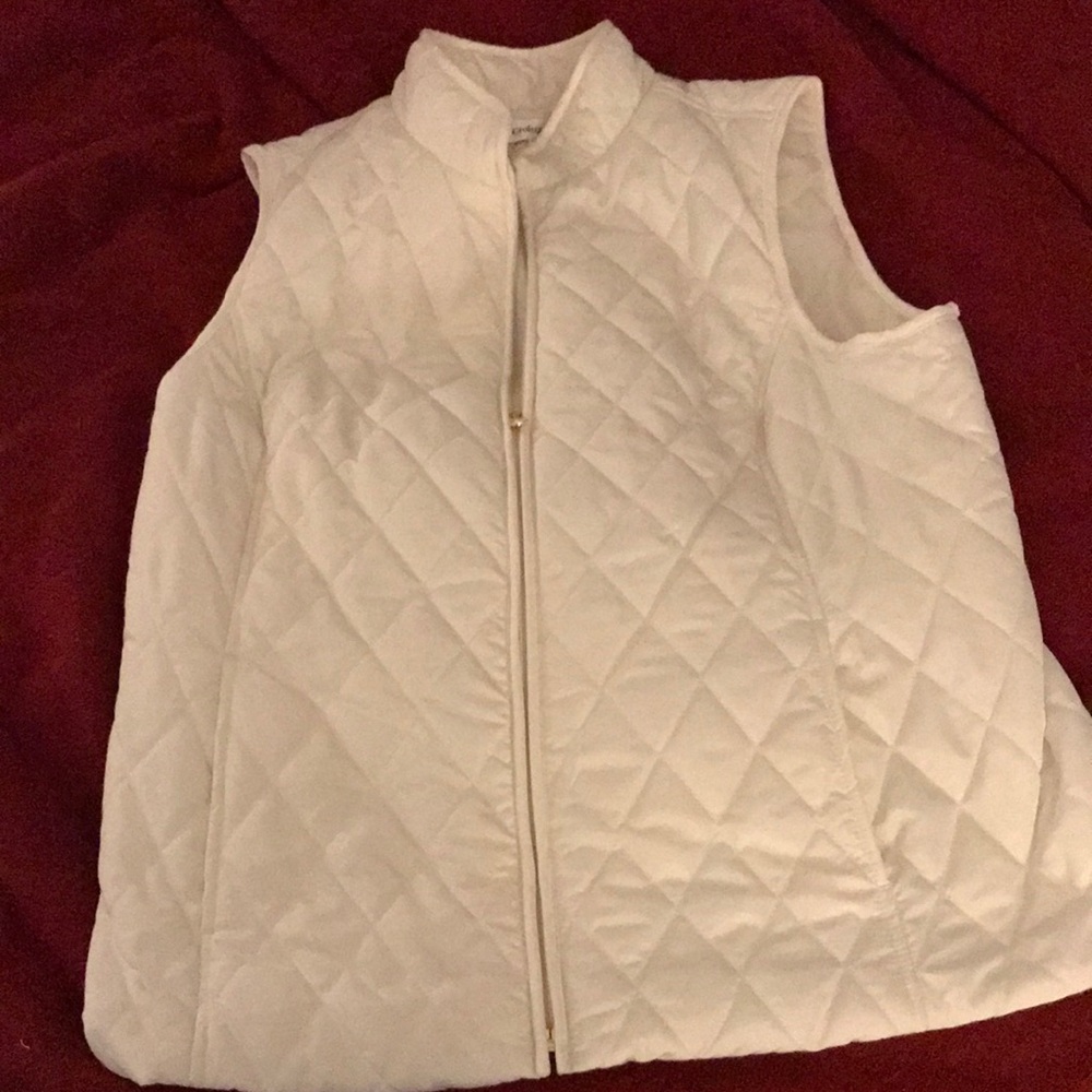 Croft and Barrow size medium vest